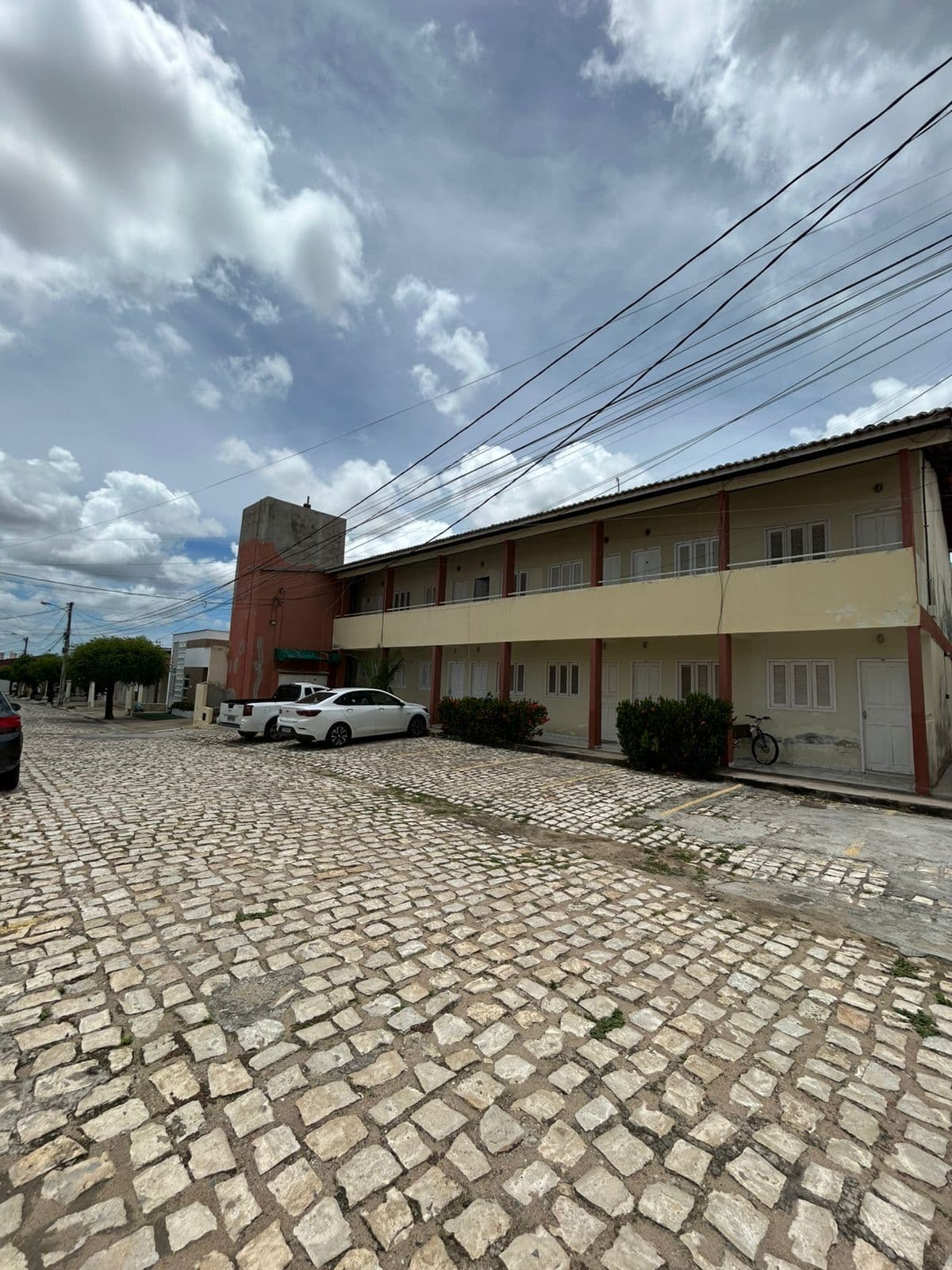 Apartamento Kitnet em Presidente Costa e Silva, Mossoró/RN