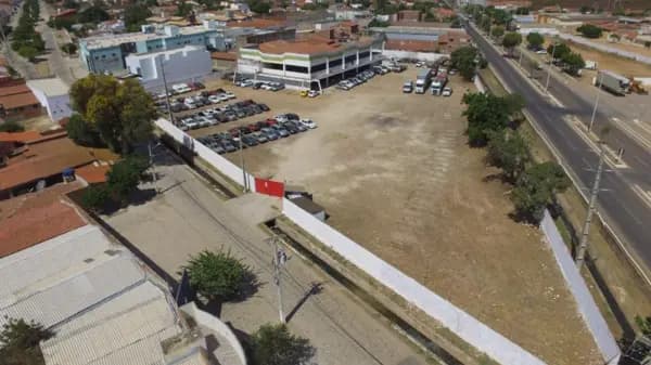 Vendo Prédio Comercial em Aeroporto, Mossoró/RN - 10.090 m²