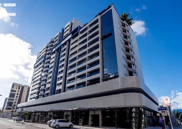 Apartamento Mobiliado para Investimento na Ponta Verde – Edifício TIME