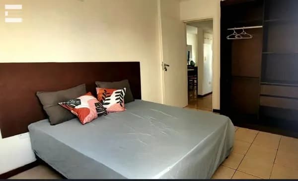 Apartamento Mobiliado com 2 Quartos na Jatiúca – Edifício San Benito