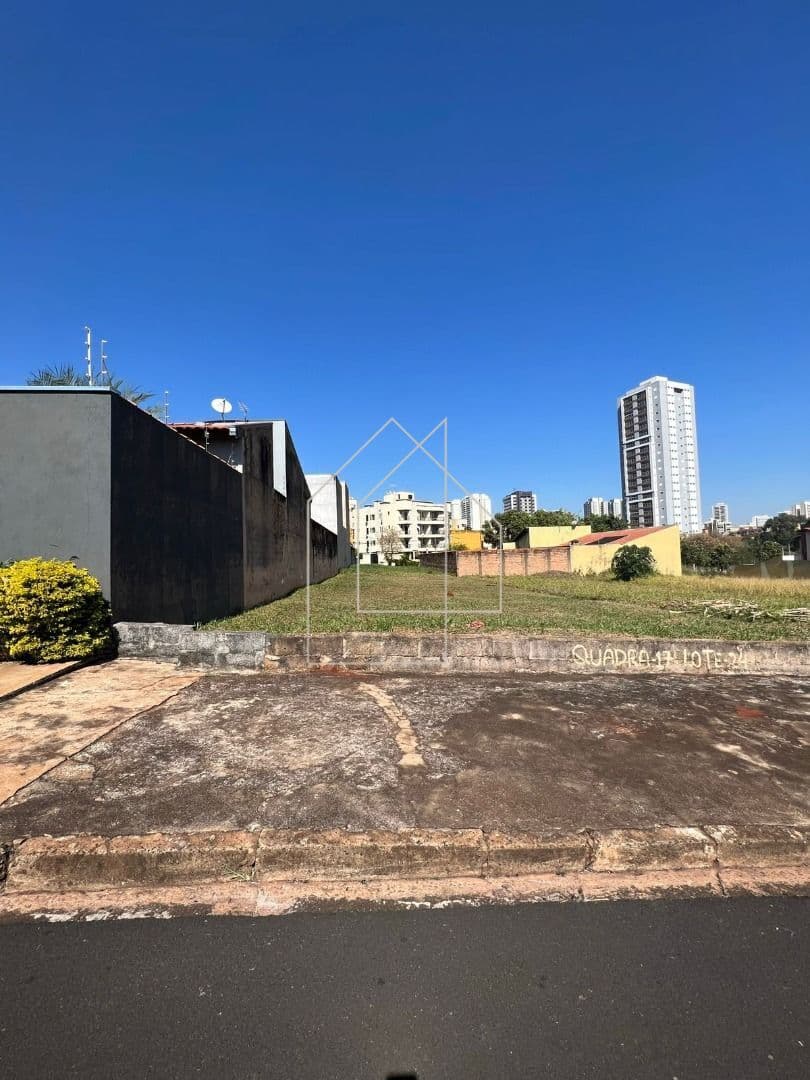 Terreno de Rua no Jardim Califórnia, Ribeirão Preto/SP