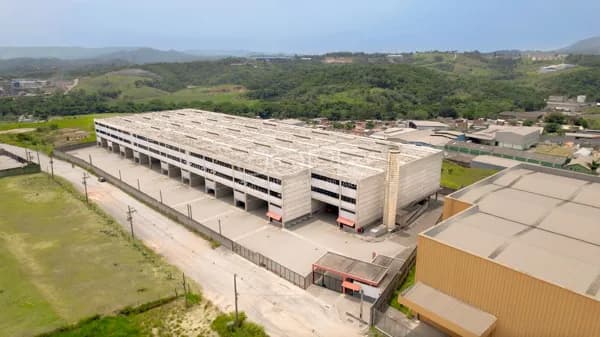 Galpão Logístico 6.518,17 m² Araçariguama