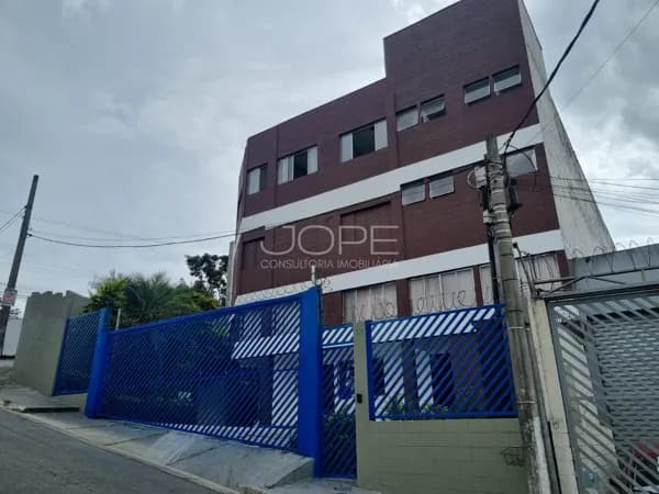 Galpão Industrial para Locação em Barueri | 1.000 m² de Área Construída | ZUD