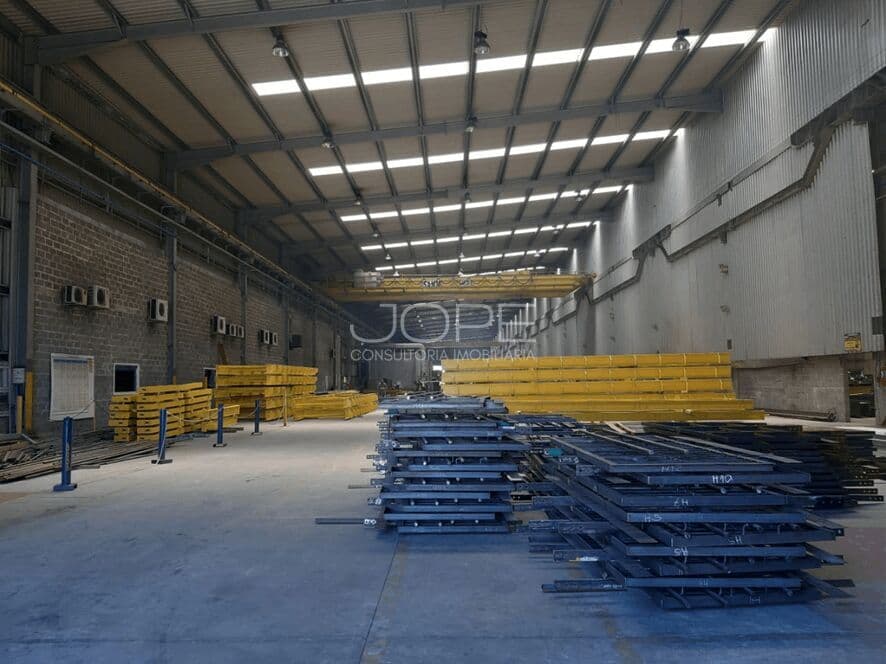 Galpão Industrial para Locação em Pindamonhangaba | 18.269 m² Construídos | Área Fabril 15.000 m²