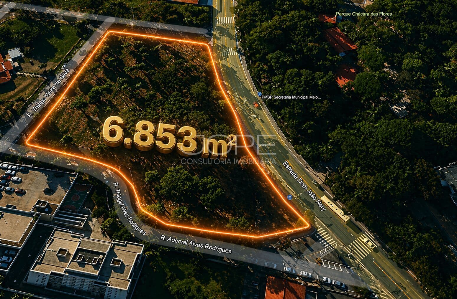 Terreno Comercial 6.853 m² em Esquina em Guaianazes São Paulo