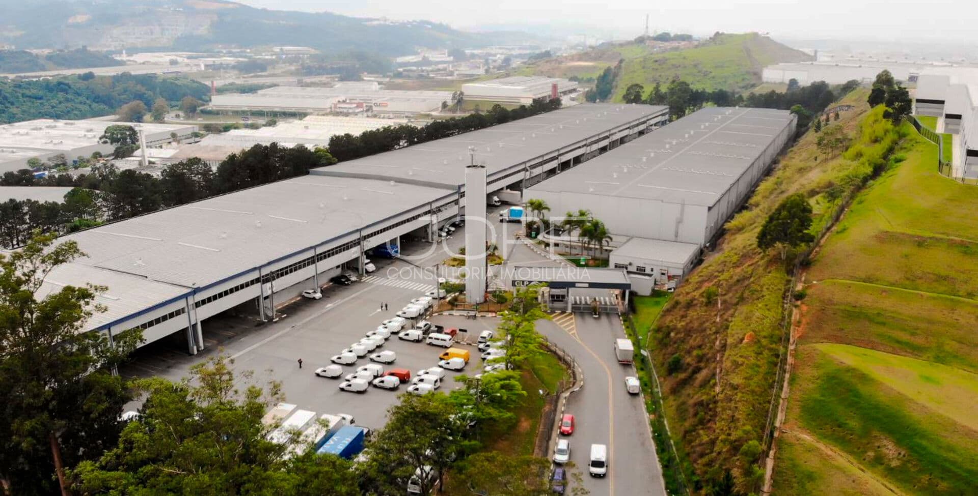 ITAPEVI – TREVO KM 32 | Módulo A9 1.760,78 m² para Locação