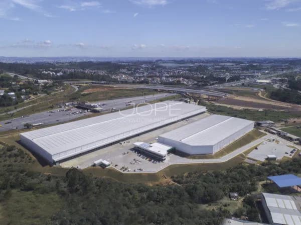 Galpão Industrial 4.331 m² Arujá/SP
