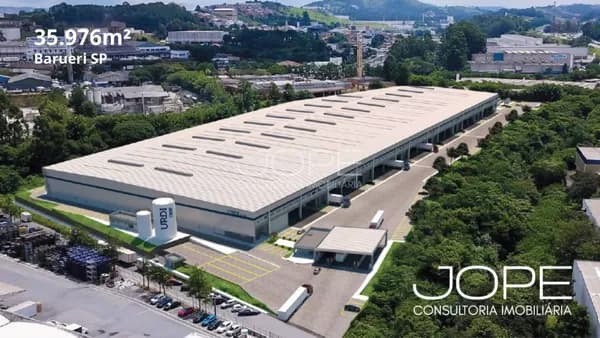 Galpão 3.898m² Condominio Barueri
