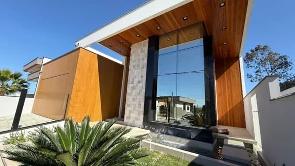 Casa Moderna e Mobiliada 5 minutos do Farol Shopping