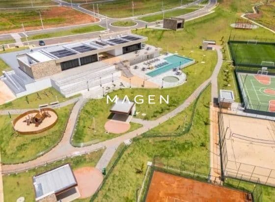 Lote à venda de 350 m² no Vinhas Flamboyant, Goiânia.