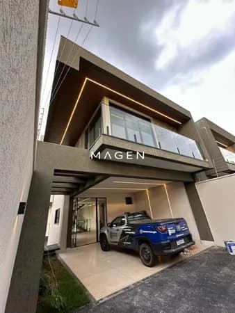 Sobrado à venda - Jardins França - 532,39m² - Goiânia-GO