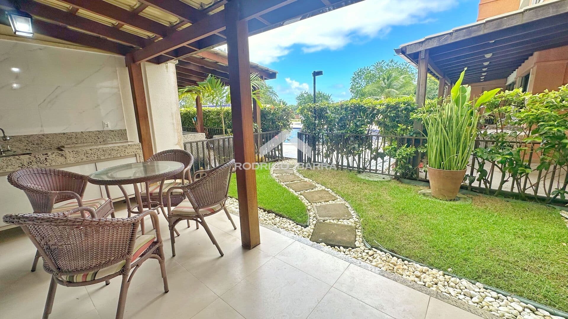 Garden vista pro lago – Guarajuba