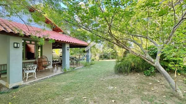 Linda Casa Térrea 4/4 Vilas do Atlântico com 1.000 metros de terreno