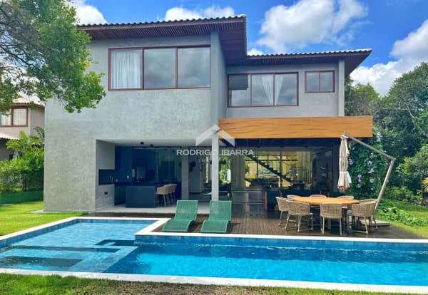 CASA DE ALTO PADRÃO 5/suítes NO CONDOMÍNIO ILHA DOS PÁSSAROS – PRAIA DO FORTE