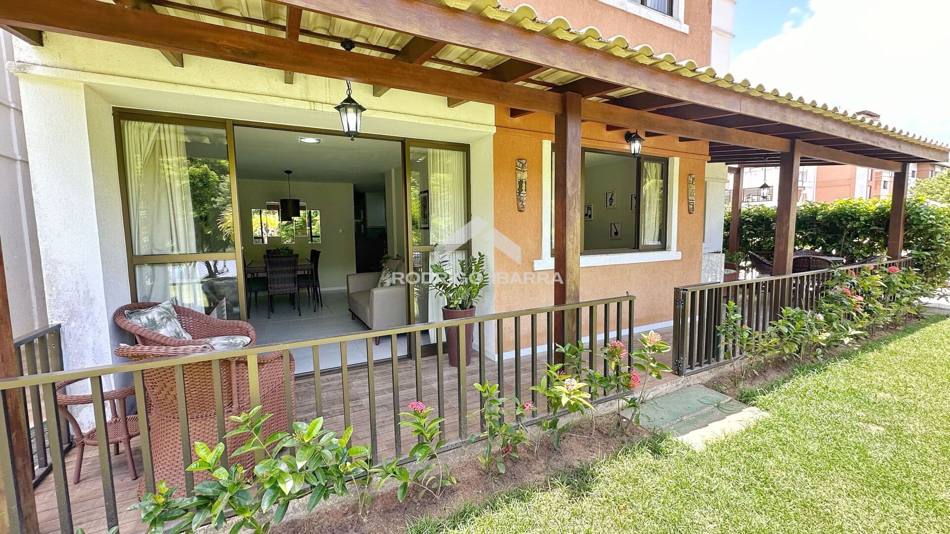 Apartamento Garden 3 quartos em Guarajuba