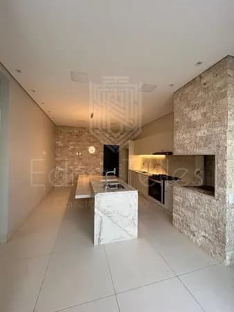 Casa em Tangará da Serra - Tangará da Serra