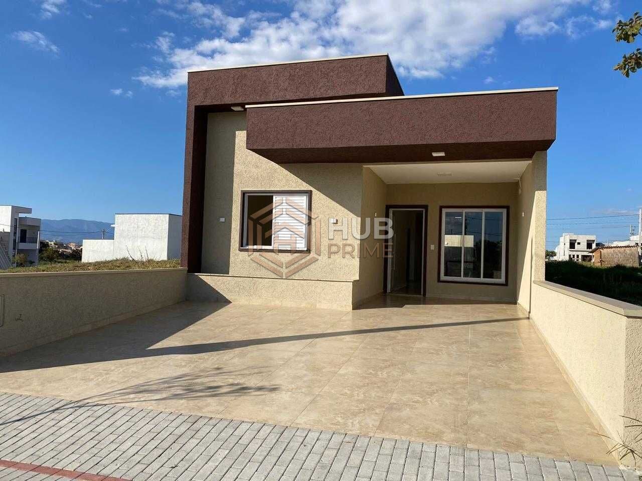 Casa em Loteamento Industrial Água Preta, Pindamonhangaba/SP