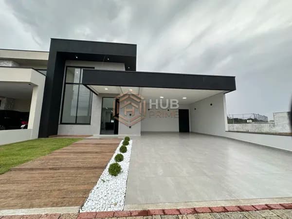 Casa no Condomínio Bosque do Imperador