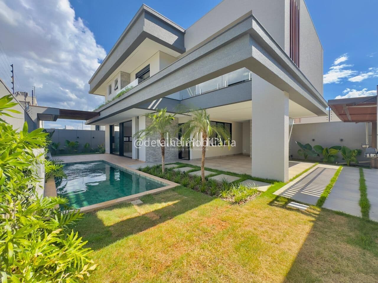 Sobrado Tropical III