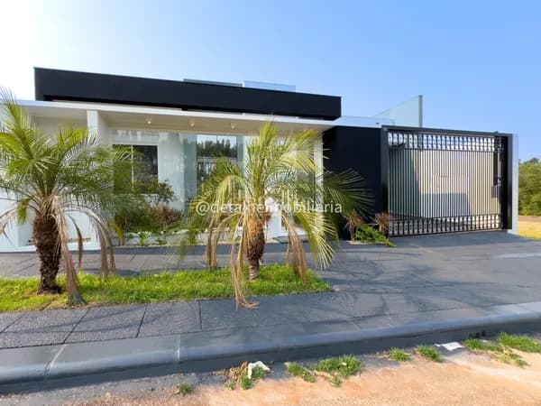 Casa em Cascavel - Recanto Tropical