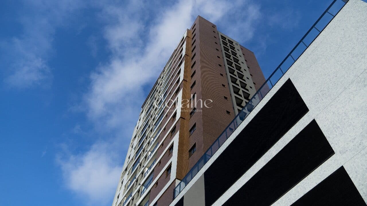 Apartamento em Itapema - Meia Praia