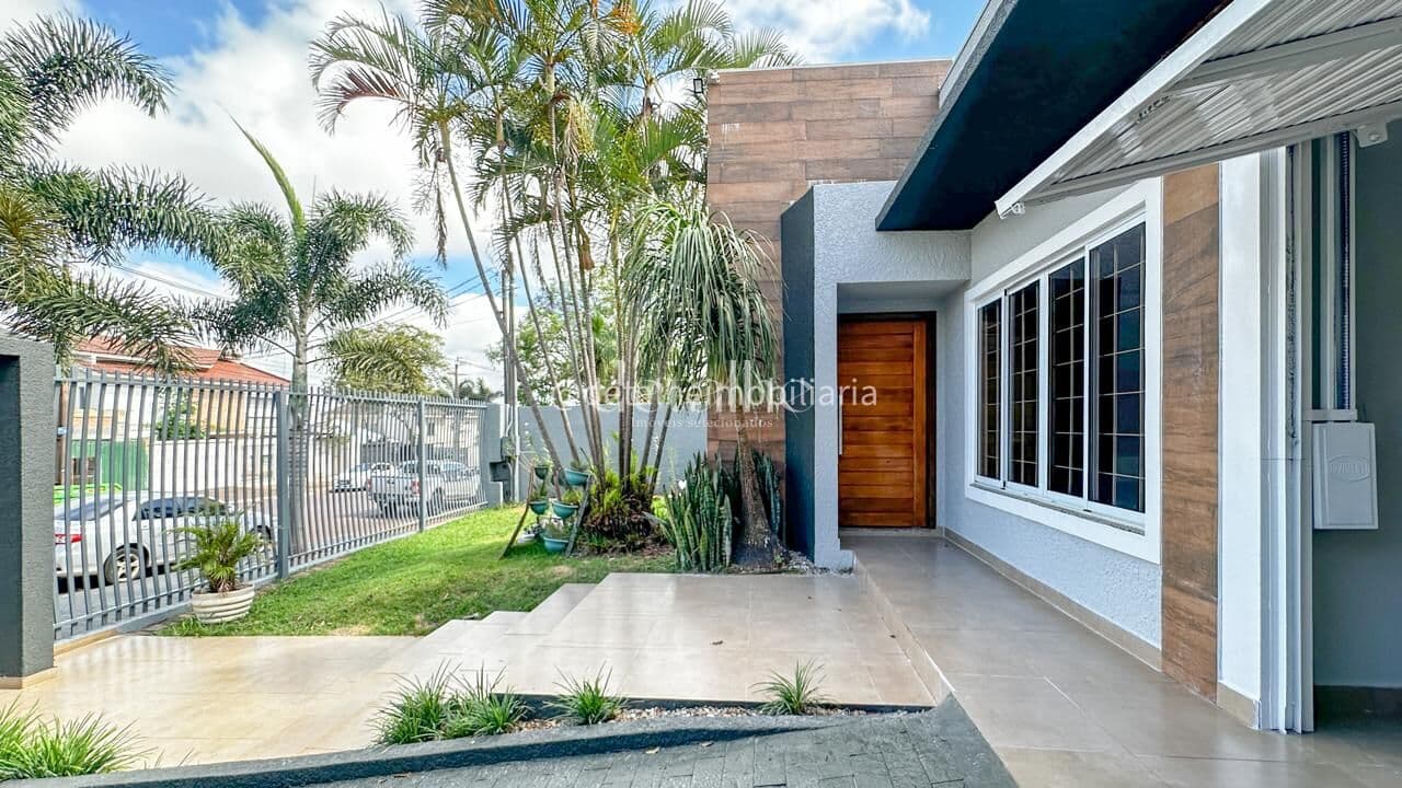 Casa no Bairro Tropical
