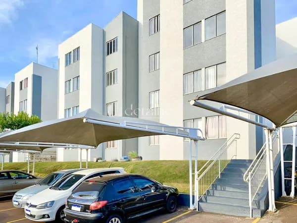 Apartamento no Condomínio João de Barro