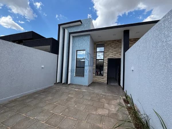 Casa para venda no Esmeralda