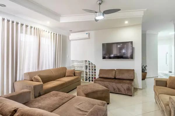 Casa à venda no bairro Jardim América em Paulínia/SP