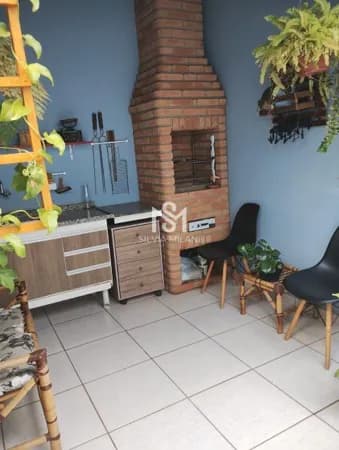 Casa com 03 dormitórios e mezanino na Cidade Nova - Indaiatuba/SP