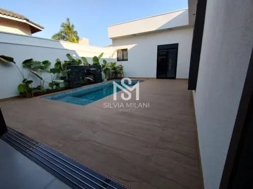 Casa térrea com 04 suítes no Condomínio Vila Suíça Indaiatuba/SP