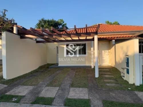Casa de condomínio com 03 dormitórios- Vila Formosa Indaiatuba/SP