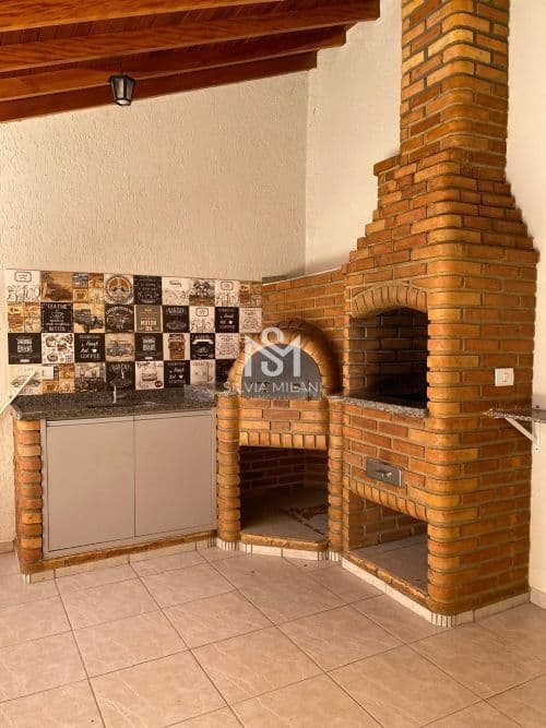Sobrado com 03 dormitórios no Condomínio Residencial Flamboyant Indaiatuba/SP
