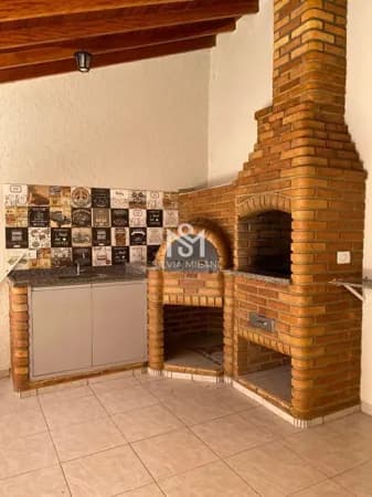 Sobrado com 03 dormitórios no Condomínio Residencial Flamboyant Indaiatuba/SP