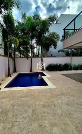 Casa/Sobrado de esquina com 04 dormitórios no Condomínio Maria Dulce / Indaiatuba/SP