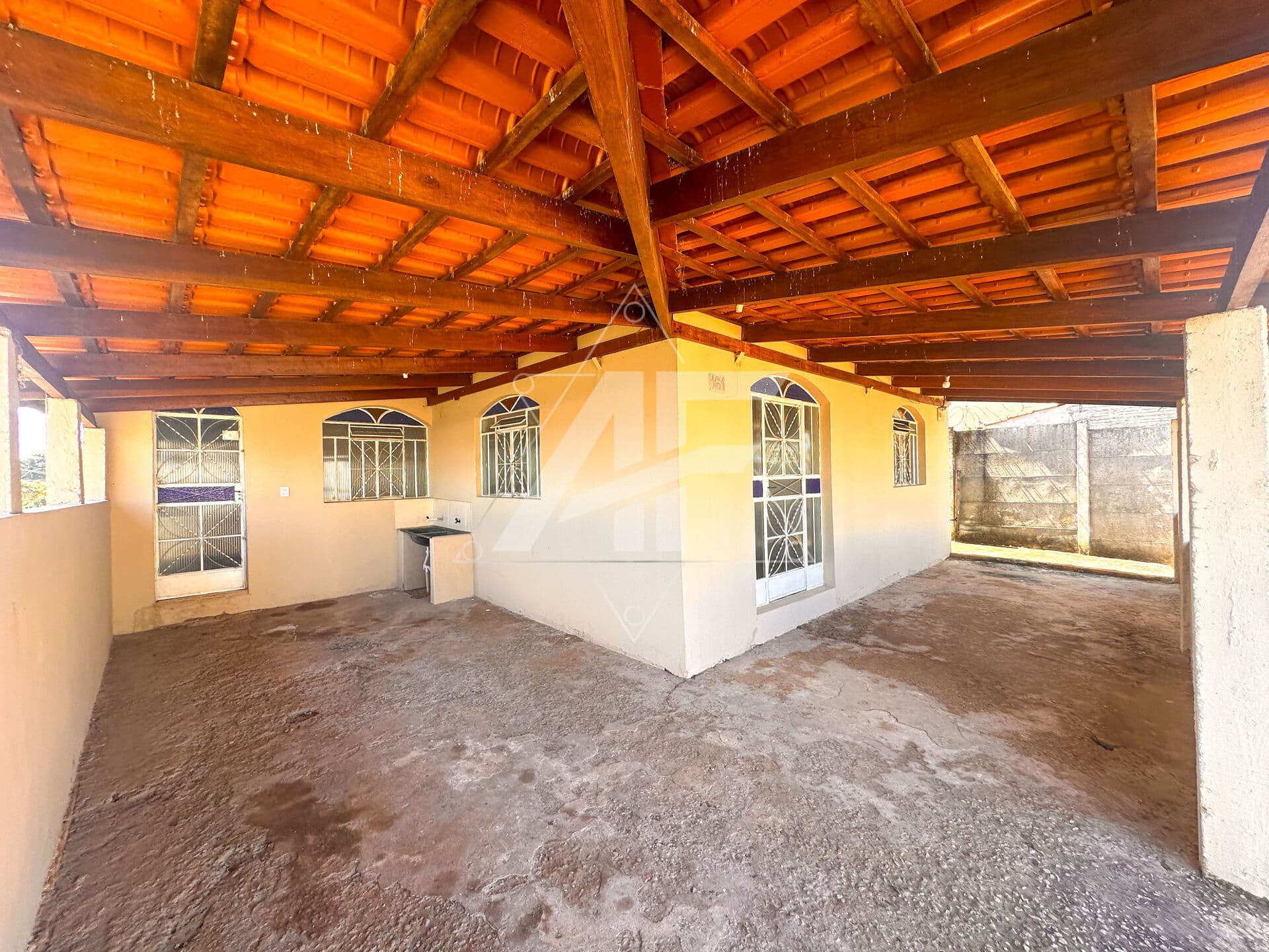 Casa Padrão - LOTE INTEIRO
