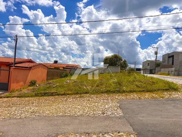 LOTE DE ESQUINA A VENDA