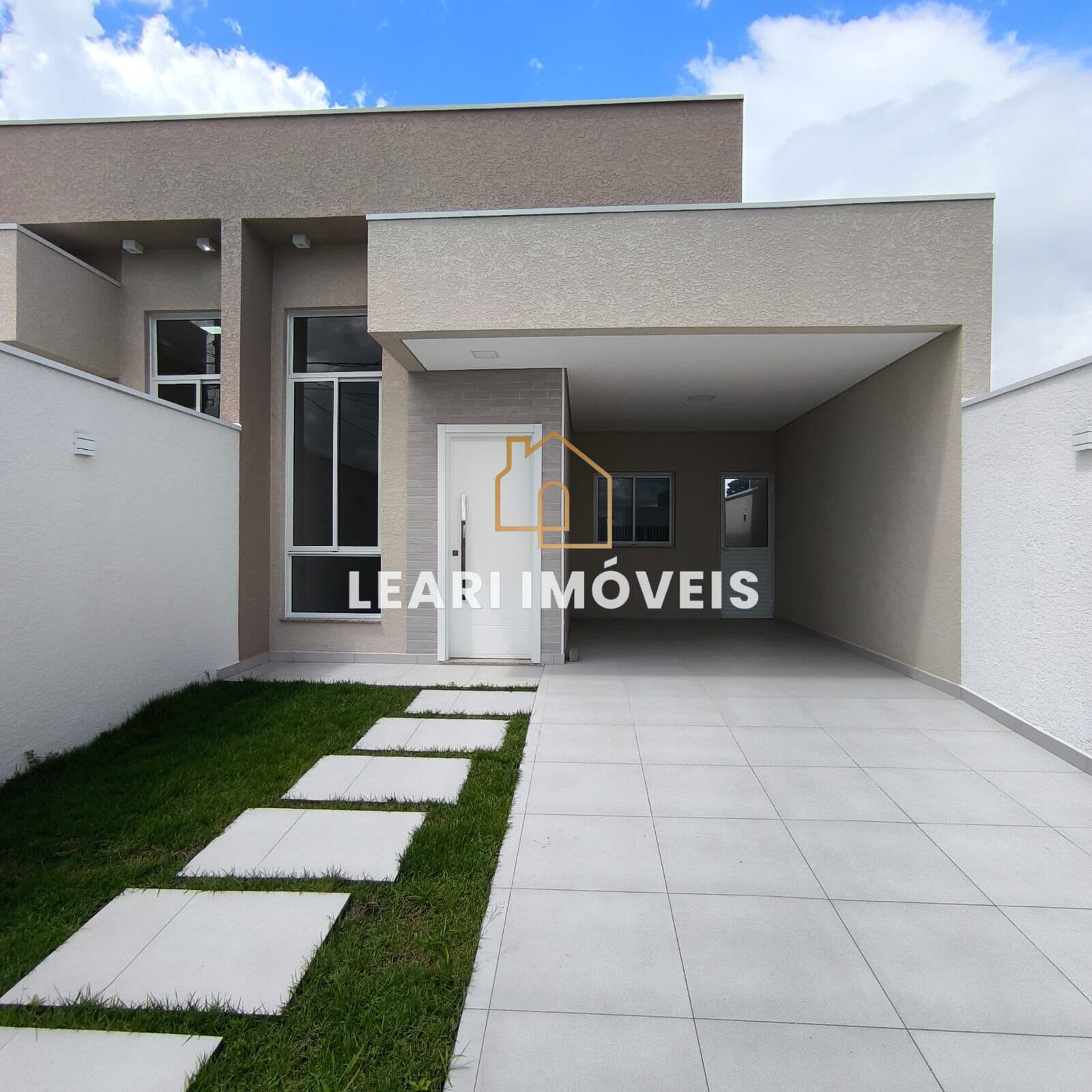 Casa em São José dos Pinhais - Barro Preto