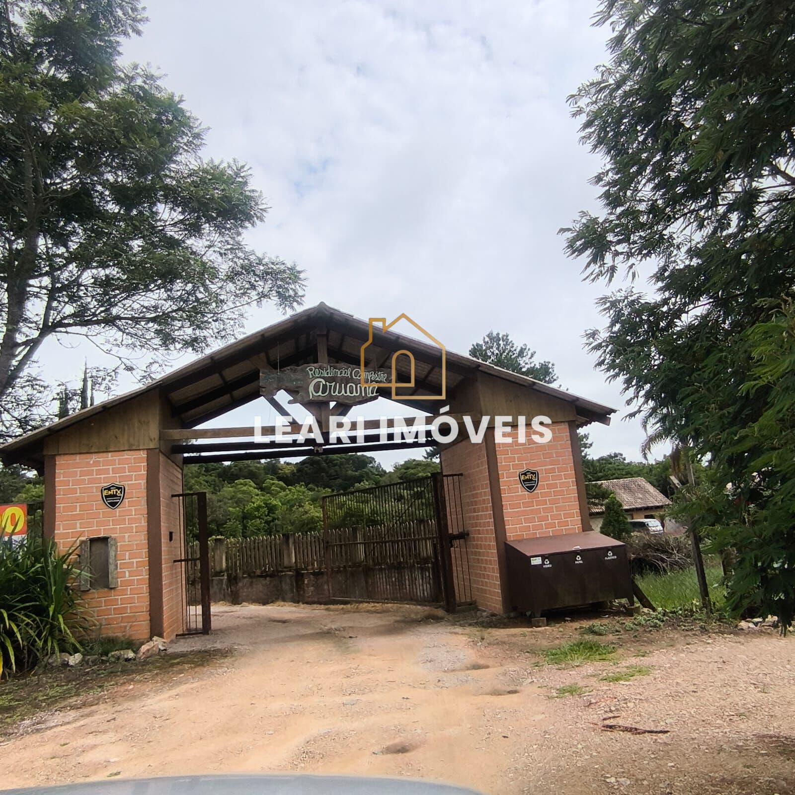 Fazenda/Sítios/Chácaras em São José dos Pinhais - Roça Velha