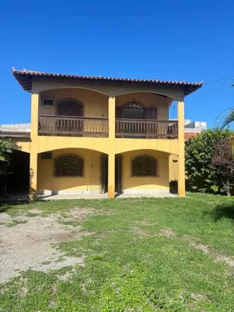 Sobrado em Rio das Ostras - Ouro Verde