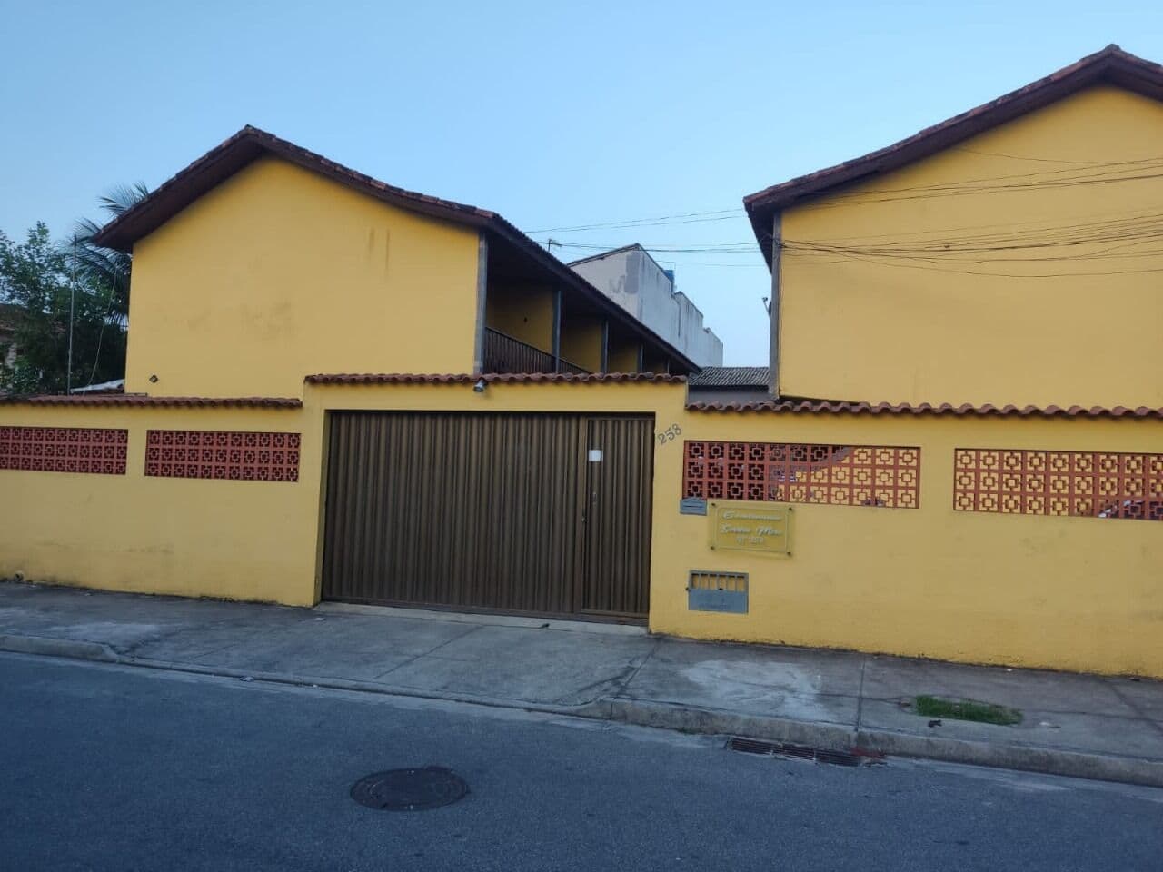 Sobrado em Rio das Ostras - Cidade Beira Mar