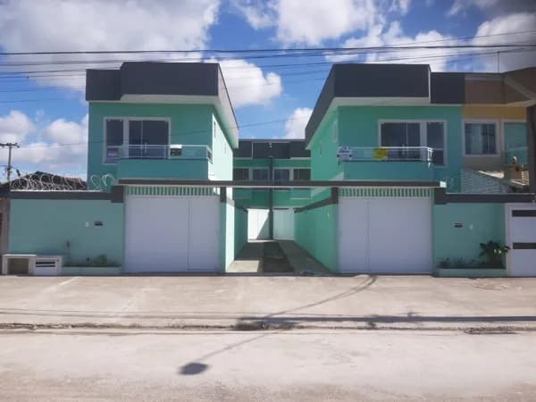 Casa com 2 dormitórios à venda, 86 m² por R$ 290.000,00 - Extensão Serramar - Rio das Ostras/RJ