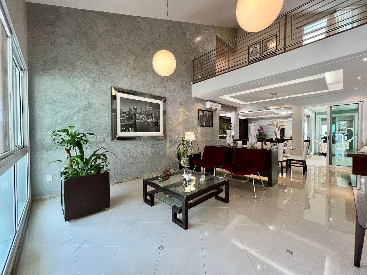 CASA À VENDA NO BAIRRO SAGUAÇU - Joinville/SC