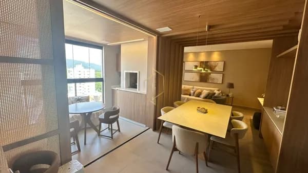 Apartamento em Itapema - Meia Praia