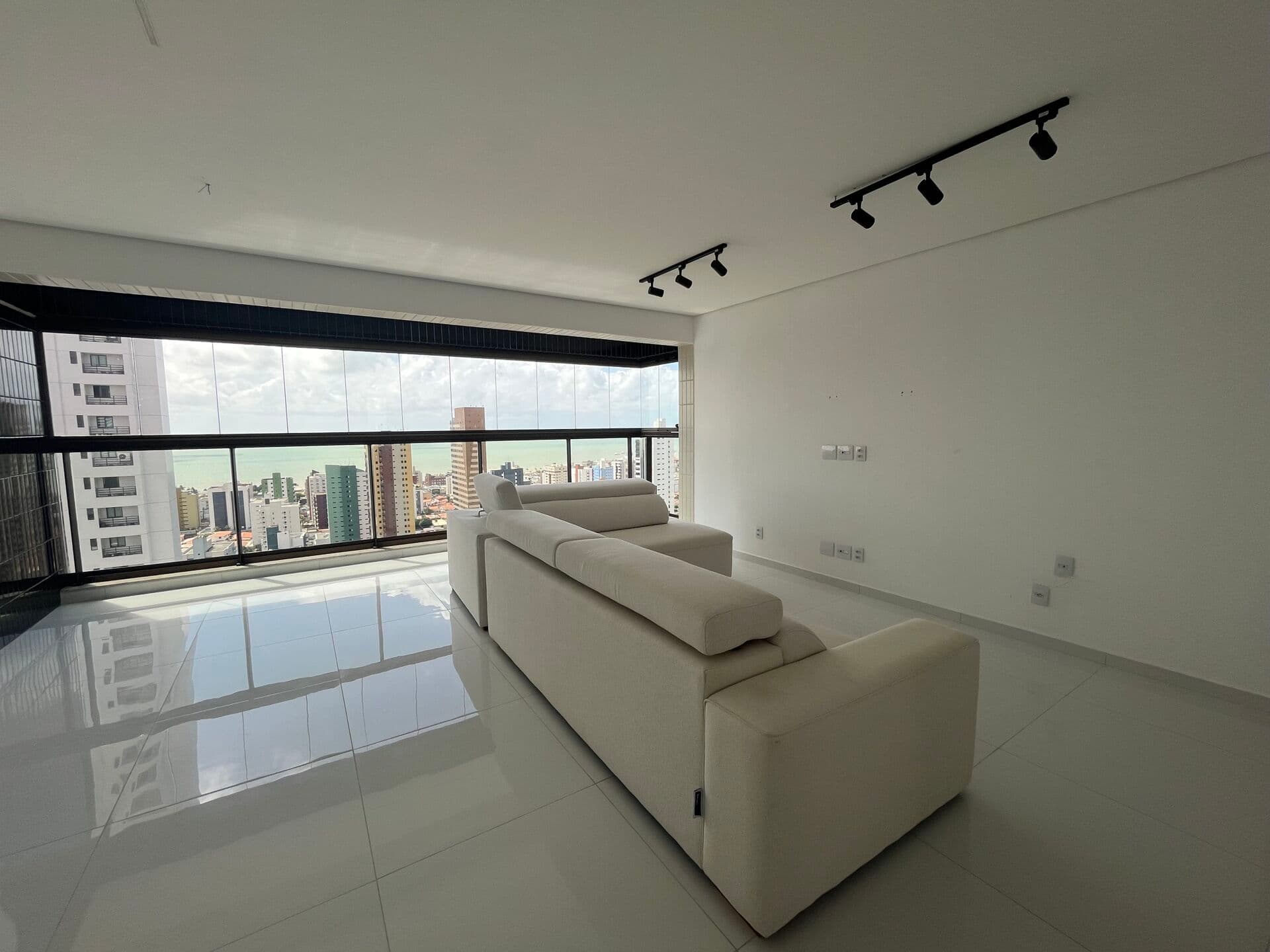 Apartamento Alto Padrão 02 quartos R$: 1.000.000 Manaíra - João Pessoa
