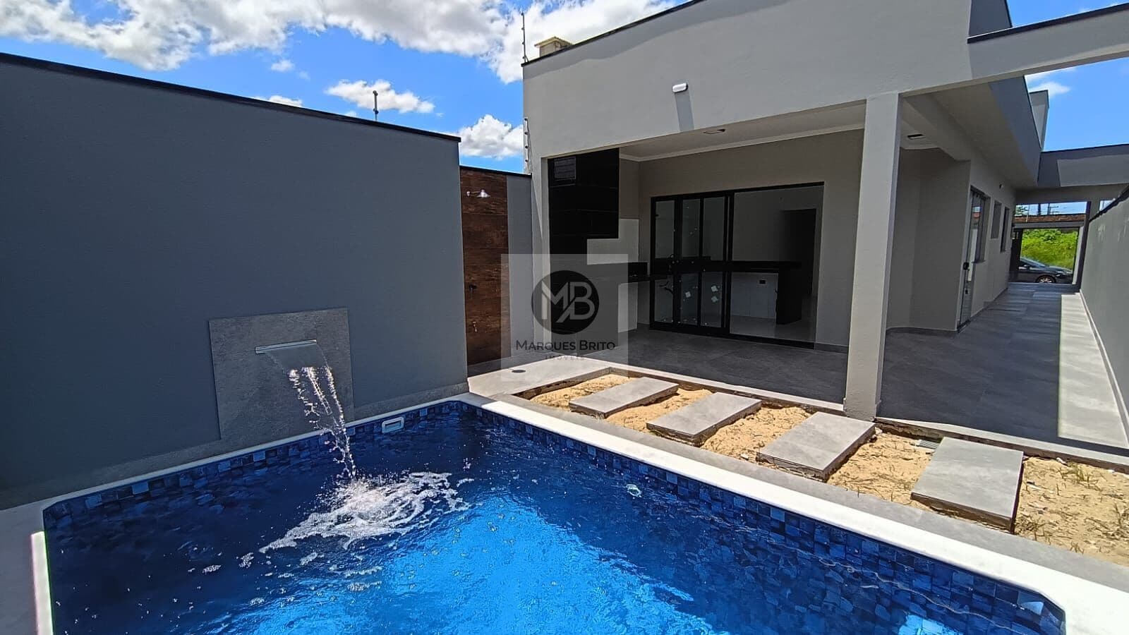 Casa Térrea com piscina em Park D'aville, Peruíbe/SP