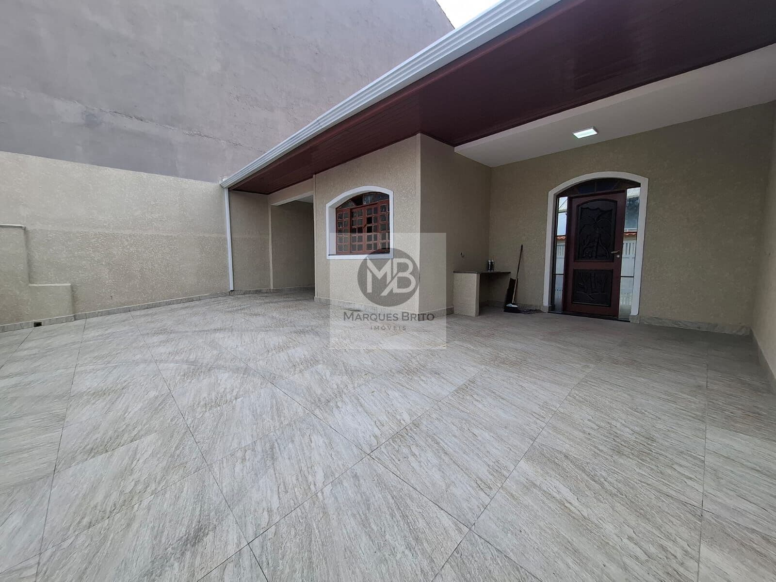 Casa Térrea á venda 3 quartos em Estância Balneária Belmira Novaes, Peruíbe/SP