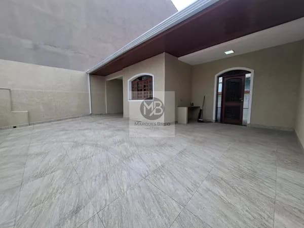 Casa Térrea á venda 3 quartos em Estância Balneária Belmira Novaes, Peruíbe/SP