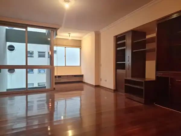 Apartamento à Venda com 127m², 3 dormitórios, 1 suíte, 1 sala e 2 vagas!!!