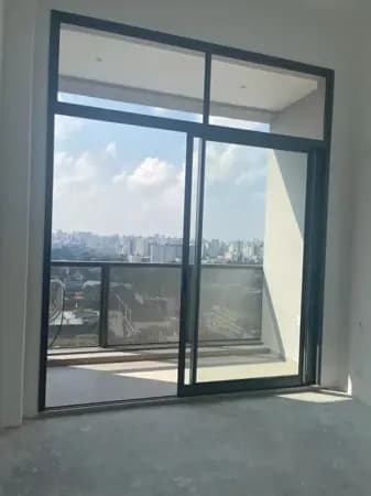 Apartamento à Venda com 27m², 1 dormitório, 0 suíte, 1 sala e 0 vaga!!!